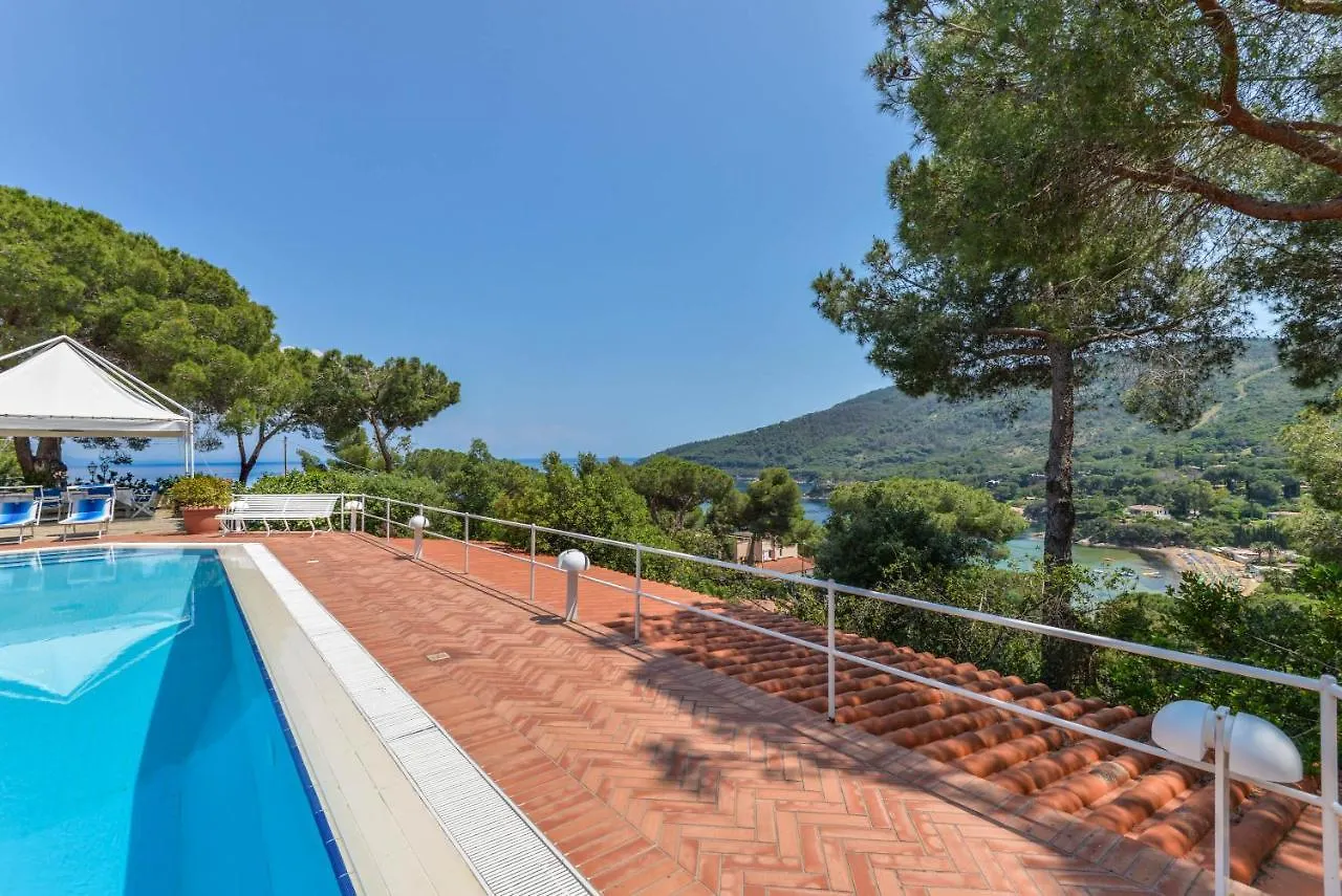 Villa Ottagonale Capoliveri