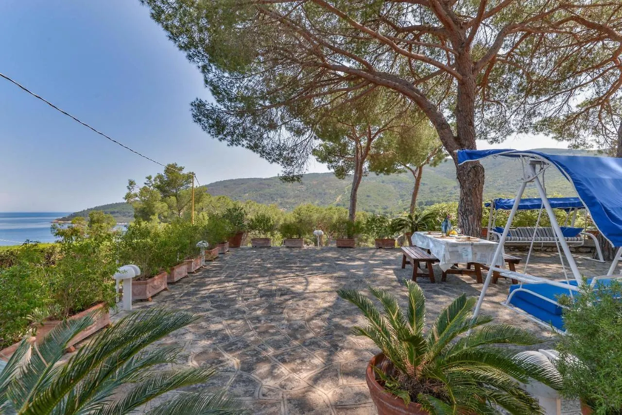 Villa Ottagonale Capoliveri  Capoliveri (Isola d'Elba)