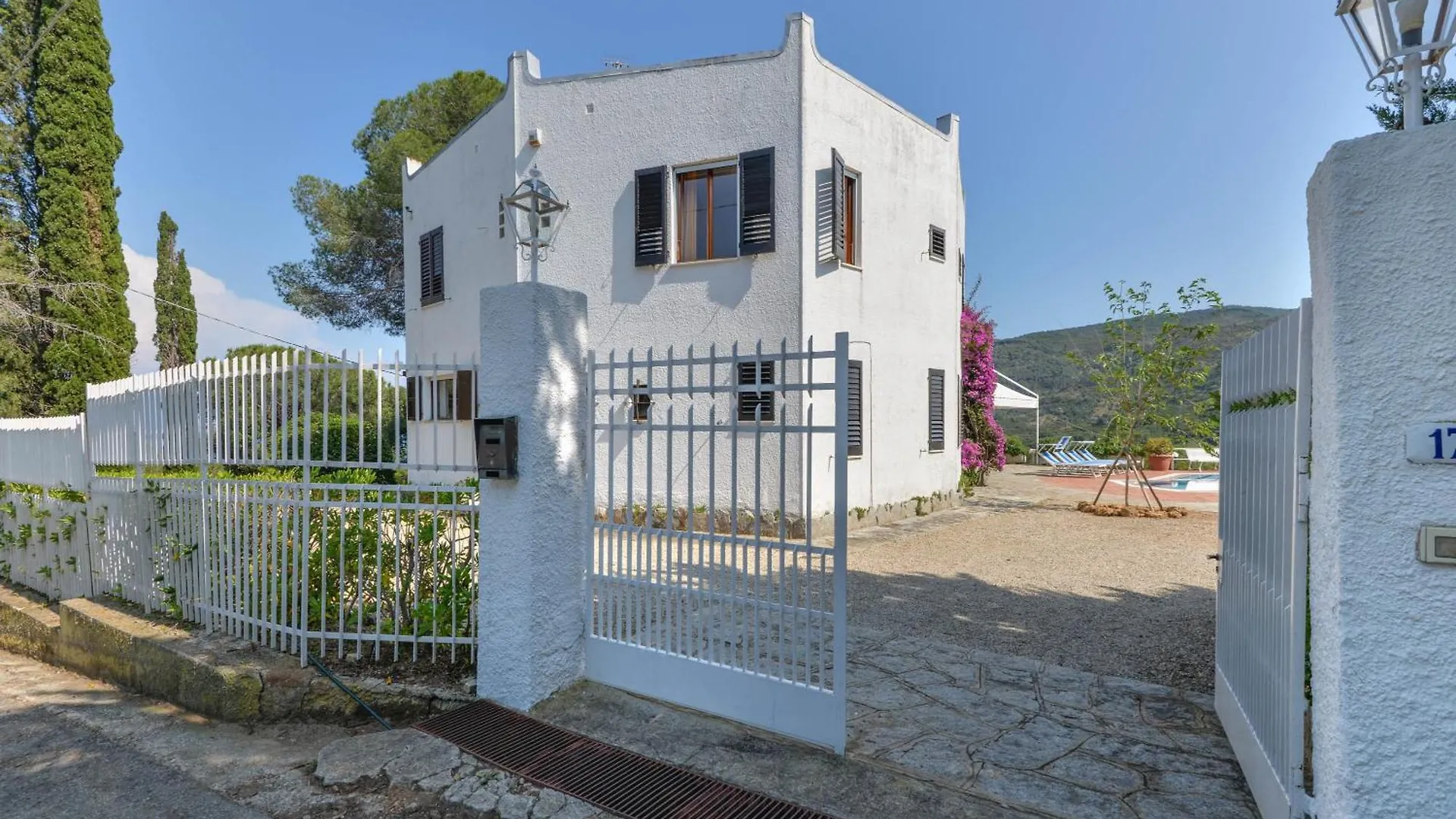 Villa Ottagonale Capoliveri